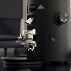 MAHLKÖNIG X54 Allround Grinder 18 MAHLKÖNIG X54 Allround Grinder -Coffee Related Shop MAHLKONIGX54AllroundHomeGrinderLifestyle2 800x 1